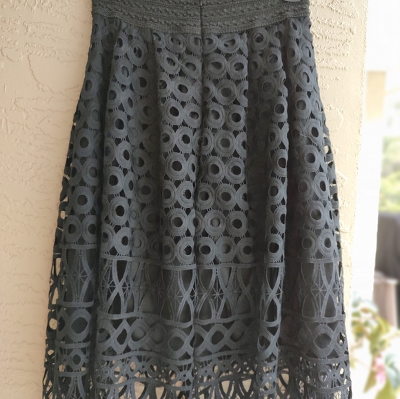 ROMEO&JULIET COUTURE Black lace skirt - Picture 10 of 14